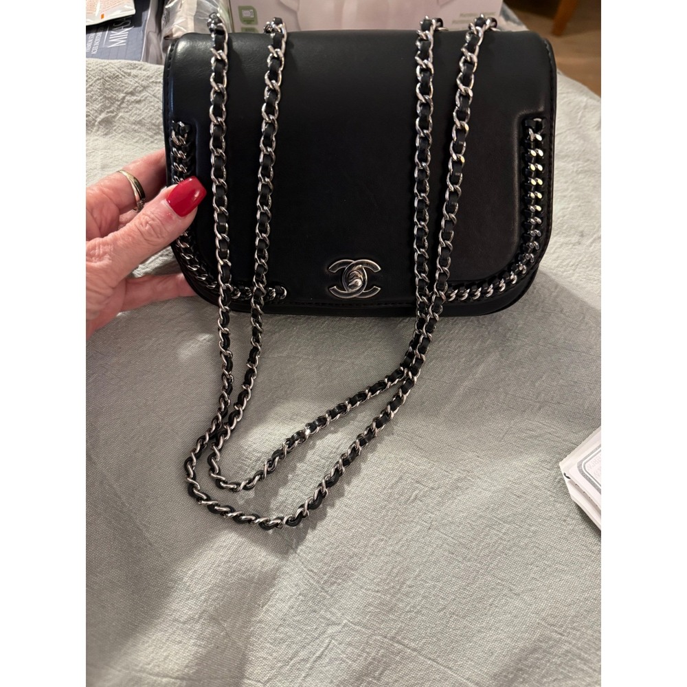 Chanel Black Leather Chain Trim CC Turn-Lock Crossbody Bag Silver Hardware